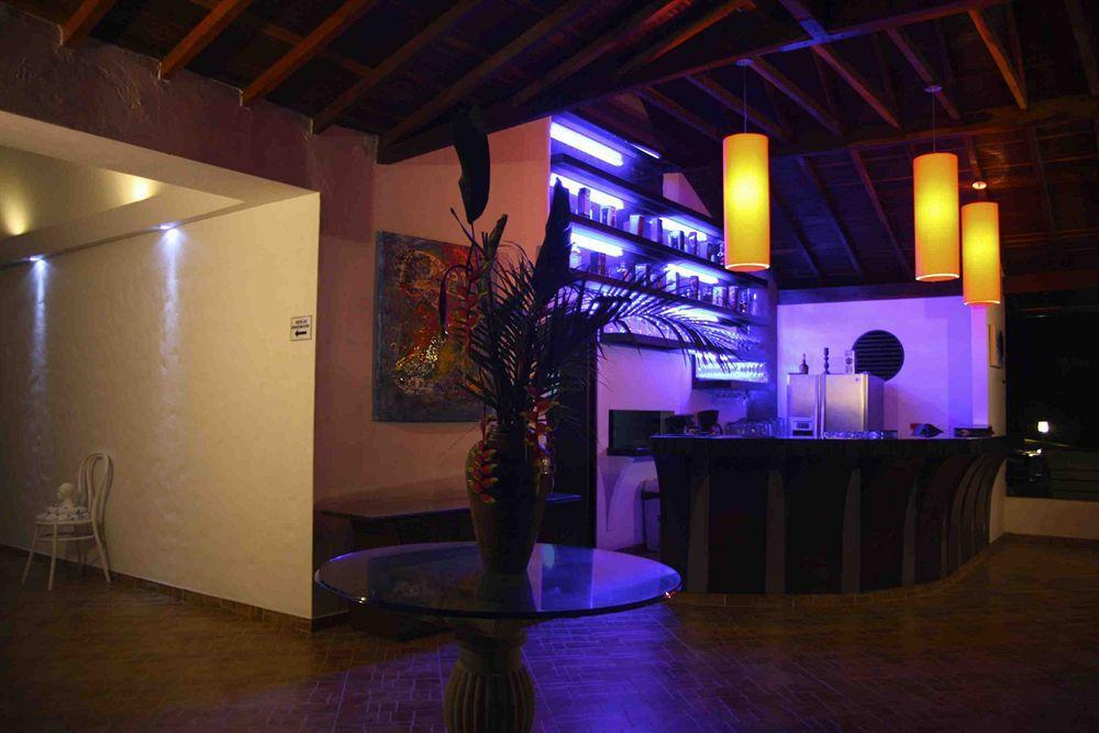 Hotel Sierra De La Cruz Valle de San José Extérieur photo