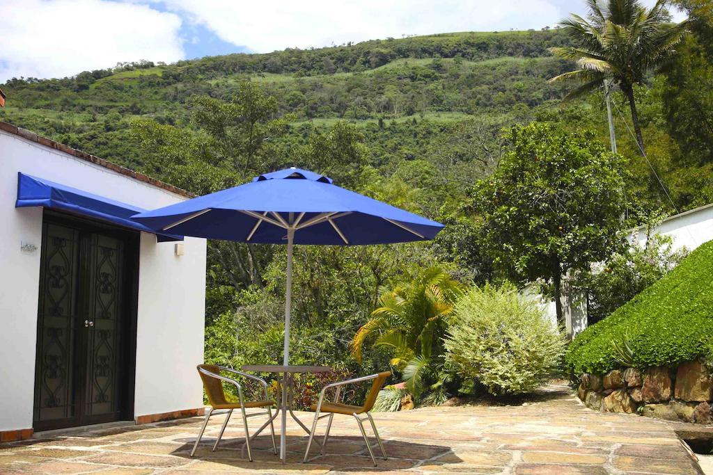 Hotel Sierra De La Cruz Valle de San José Extérieur photo