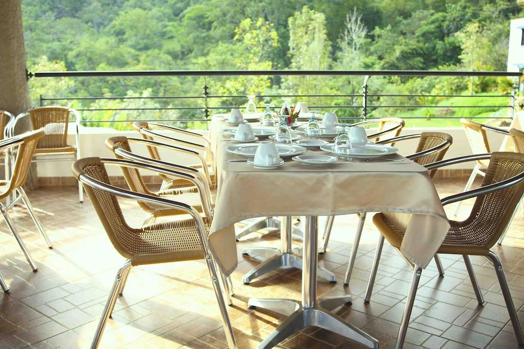 Hotel Sierra De La Cruz Valle de San José Extérieur photo